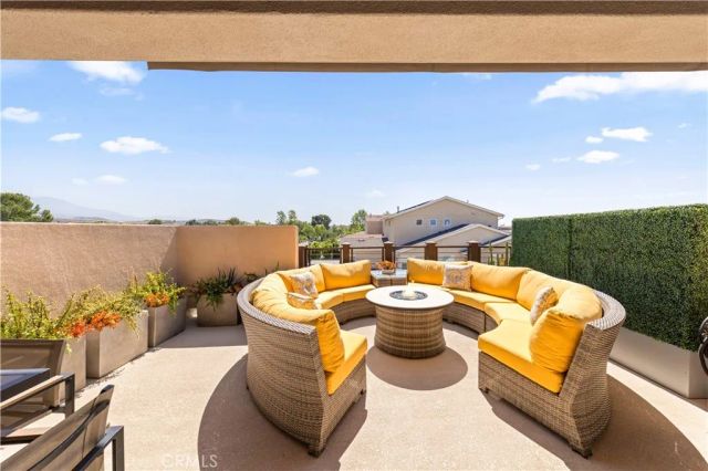 131 Spiral, Irvine, CA 92618