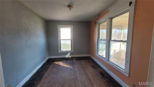 106 Oaklawn Avenue, Warrenton, MO 63383