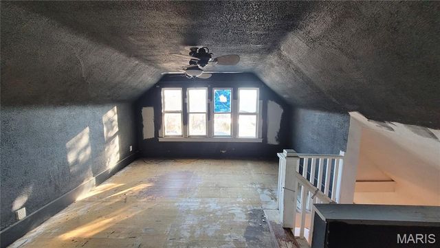 106 Oaklawn Avenue, Warrenton, MO 63383