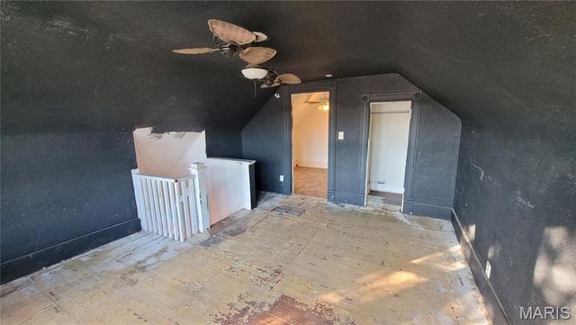 106 Oaklawn Avenue, Warrenton, MO 63383