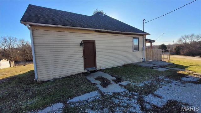 106 Oaklawn Avenue, Warrenton, MO 63383