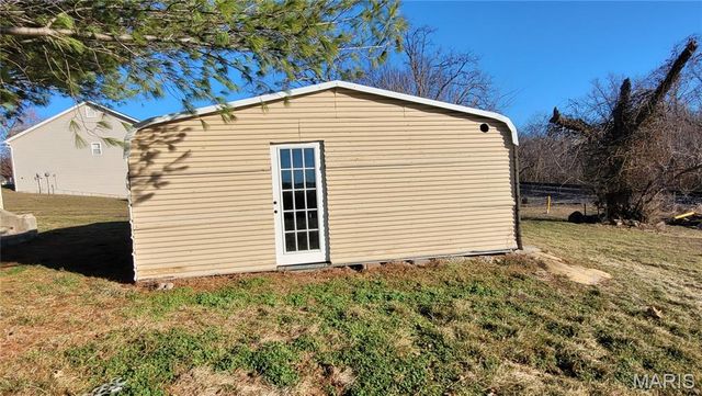 106 Oaklawn Avenue, Warrenton, MO 63383