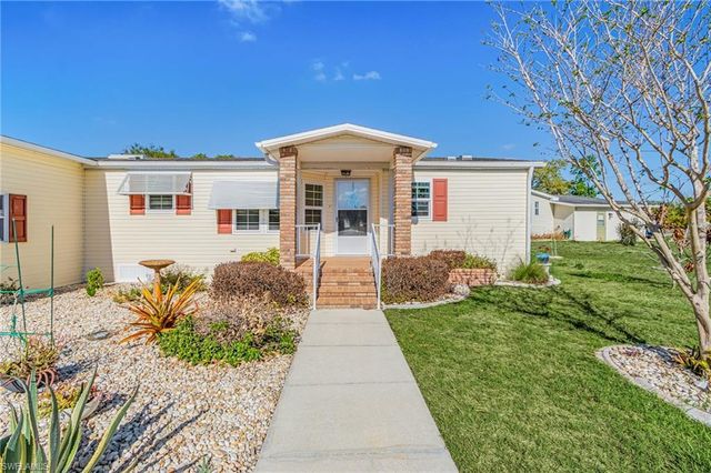 19863 Eagle Trace CT, North Fort Myers, FL 33903