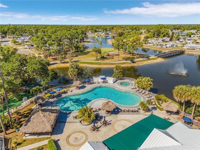 19863 Eagle Trace CT, North Fort Myers, FL 33903