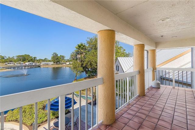 19863 Eagle Trace CT, North Fort Myers, FL 33903