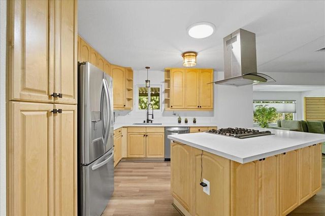 379 Avenida Andorra, Cathedral City, CA 92234