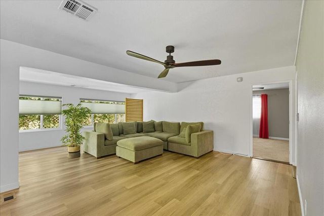 379 Avenida Andorra, Cathedral City, CA 92234