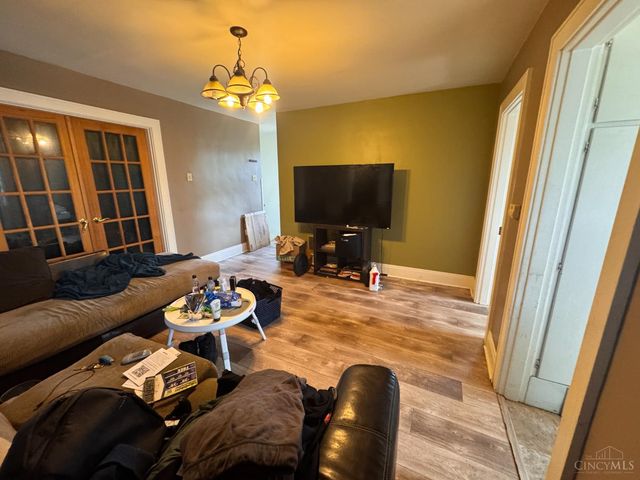 645 Blanche Ave., Cincinnati, OH 45215