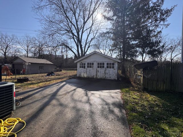 645 Blanche Ave., Cincinnati, OH 45215