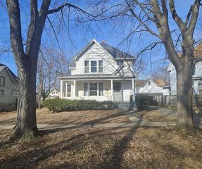 828 9th Street, Beloit, WI 53511