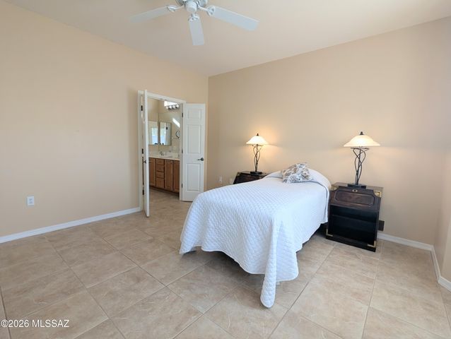 111 W Calle Moncayo, Sahuarita, AZ 85629