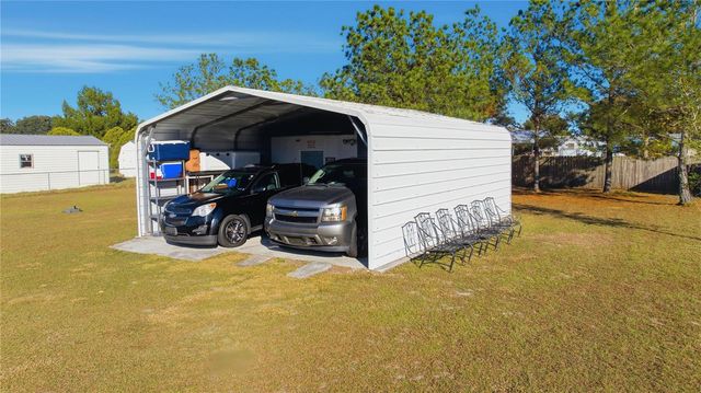 13651 COUNTY ROAD 109H, Lady Lake, FL 32159