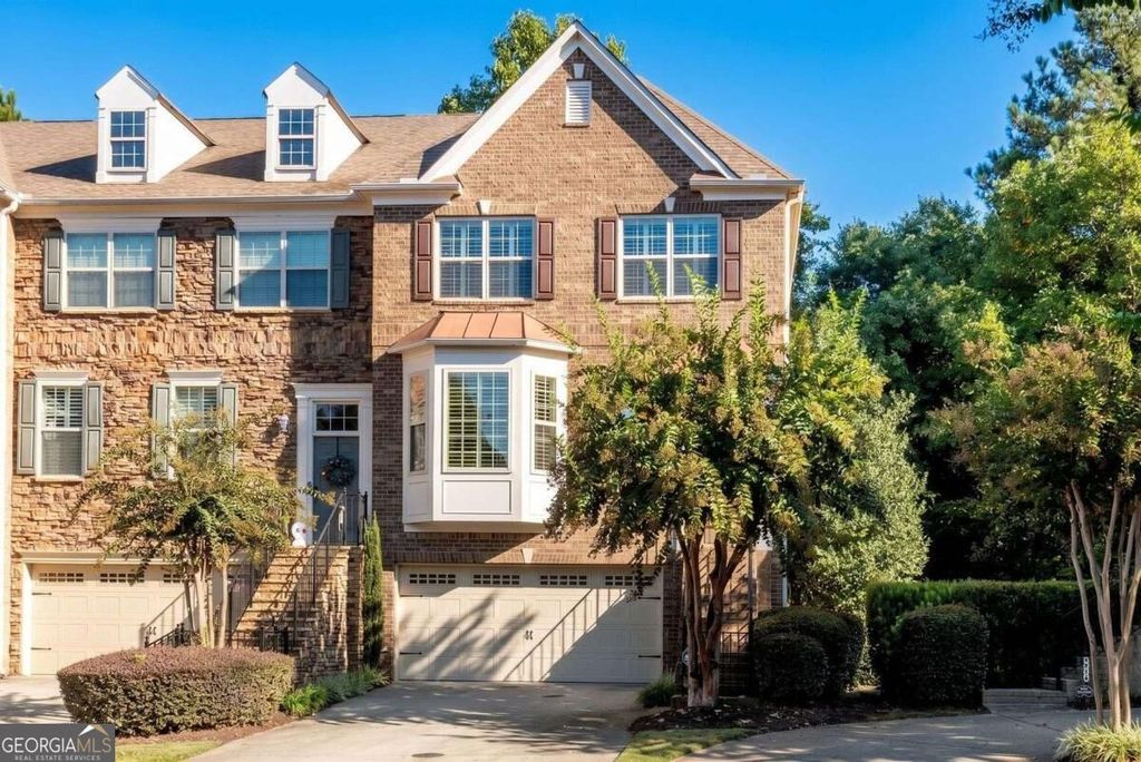 4002 Manchester Circle, Roswell, GA 30075 — exterior