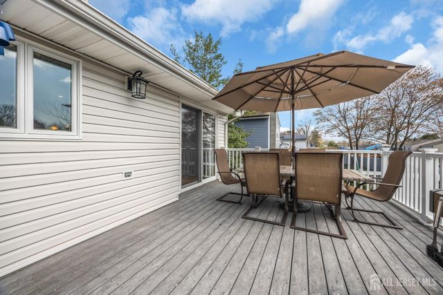 29 Carol Lane, Spotswood, NJ 08884