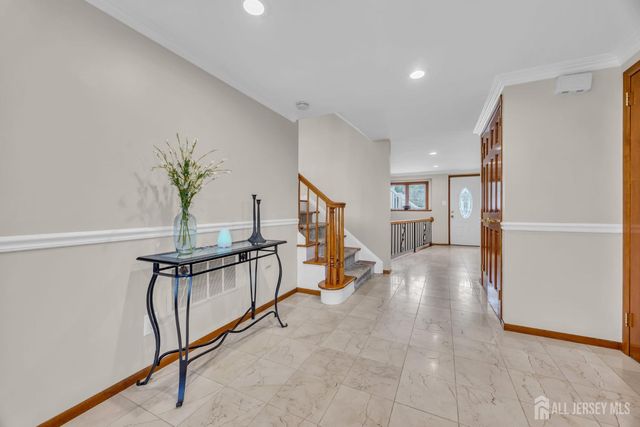 29 Carol Lane, Spotswood, NJ 08884