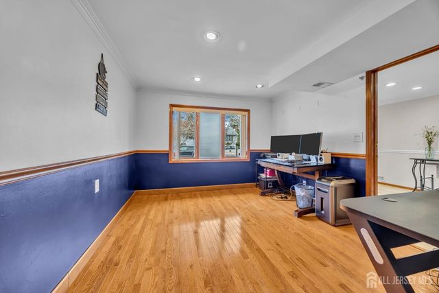 29 Carol Lane, Spotswood, NJ 08884