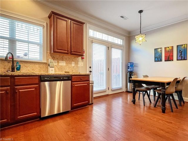 1166 Augustine Heights Drive, Winston-salem, NC 27103