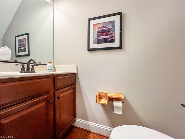 1166 Augustine Heights Drive, Winston-salem, NC 27103