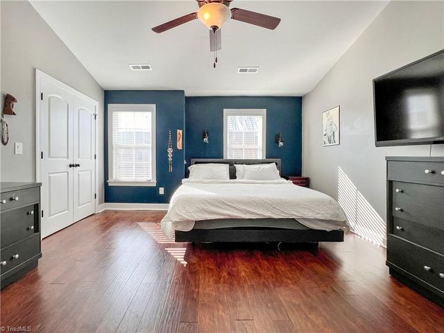 1166 Augustine Heights Drive, Winston-salem, NC 27103