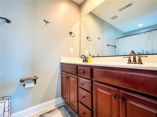 1166 Augustine Heights Drive, Winston-salem, NC 27103