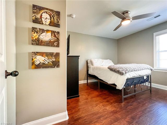 1166 Augustine Heights Drive, Winston-salem, NC 27103