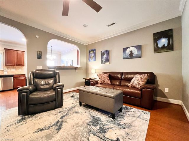 1166 Augustine Heights Drive, Winston-salem, NC 27103