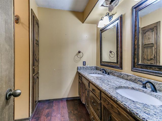 9608 Warringer Court, Oklahoma City, OK 73162