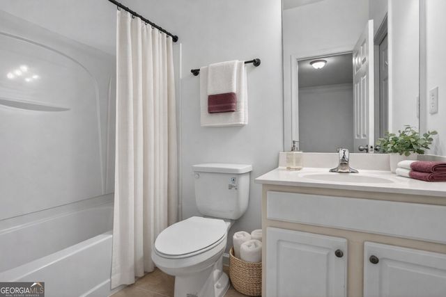 715 Coligny Court, Sandy Springs, GA 30350