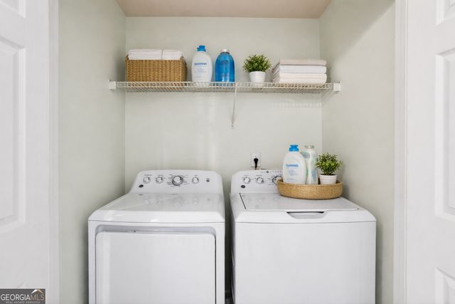 715 Coligny Court, Sandy Springs, GA 30350