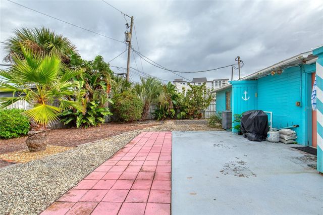 4 OCEAN SHORE DRIVE, Ormond Beach, FL 32176