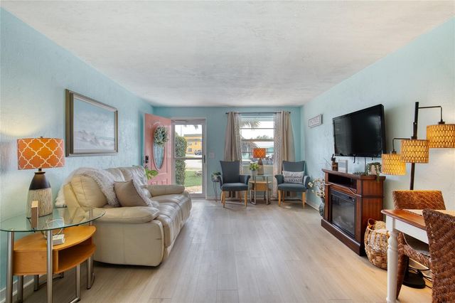 4 OCEAN SHORE DRIVE, Ormond Beach, FL 32176