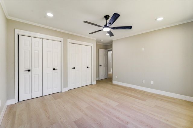 1901 Canyon Creek Court, Pearland, TX 77581