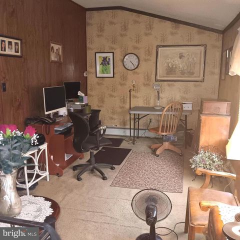 1359 CROWN POINT RD, West Deptford, NJ 08093