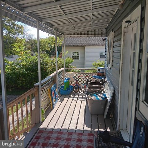 1359 CROWN POINT RD, West Deptford, NJ 08093