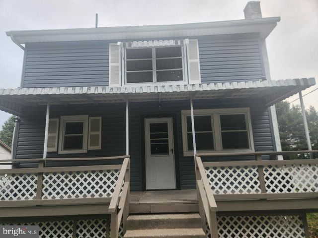 1359 CROWN POINT RD, West Deptford, NJ 08093