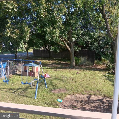 1359 CROWN POINT RD, West Deptford, NJ 08093