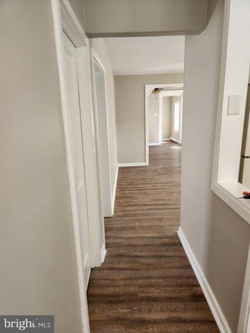 1359 CROWN POINT RD, West Deptford, NJ 08093