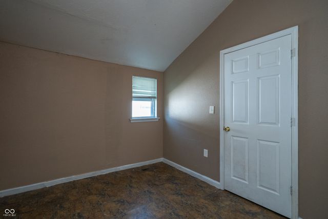 811 W Laurel Street, Seymour, IN 47274