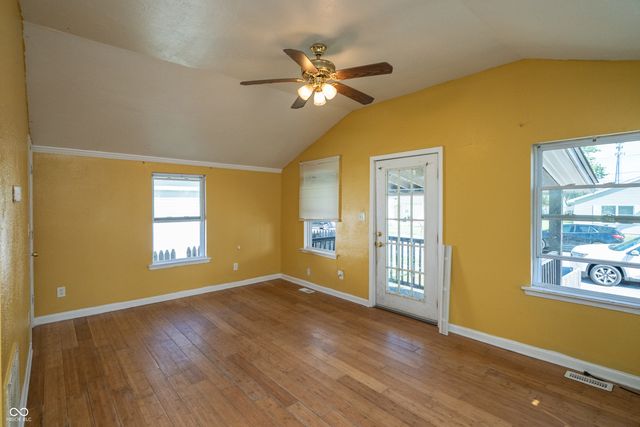811 W Laurel Street, Seymour, IN 47274