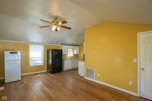 811 W Laurel Street, Seymour, IN 47274