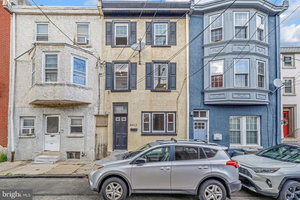 4413 BAKER ST, Philadelphia, PA 19127
