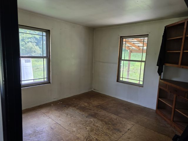 144 Heine Ln, Hartsville, TN 37074
