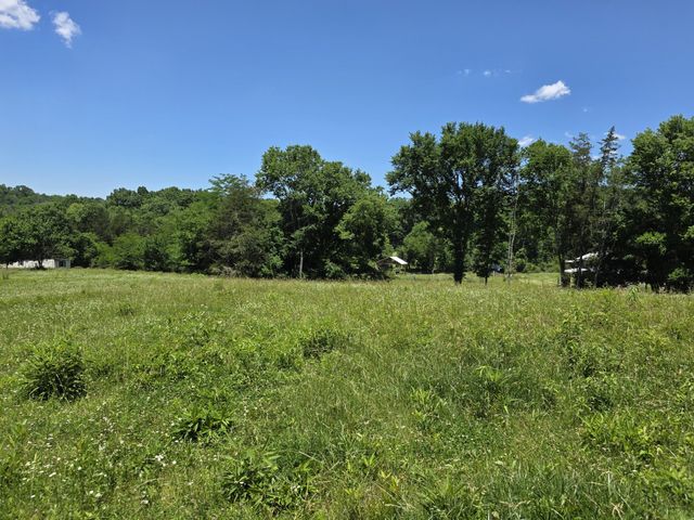 144 Heine Ln, Hartsville, TN 37074