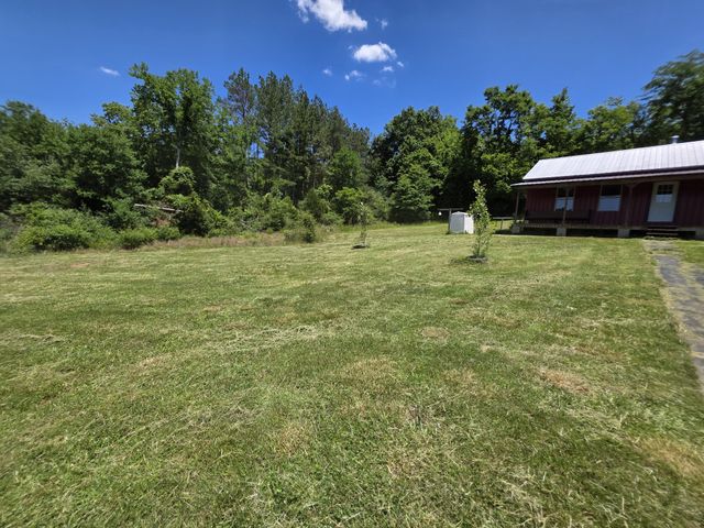 144 Heine Ln, Hartsville, TN 37074