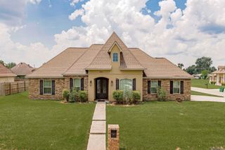 1055 N Ezidore Drive, Gramercy, LA 70052