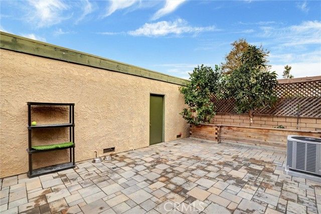 10772 Cobalt Court, Fountain Valley, CA 92708