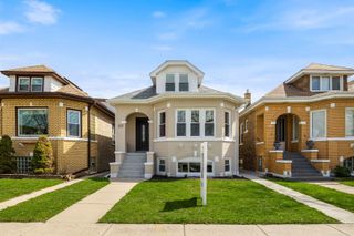 3631 N Sayre Avenue, Chicago, IL 60634