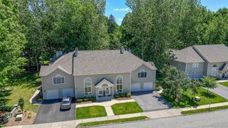 5 Village Cove, Warwick, NY 10990