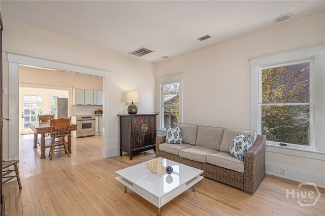 1219 E 48th Street, Savannah, GA 31404