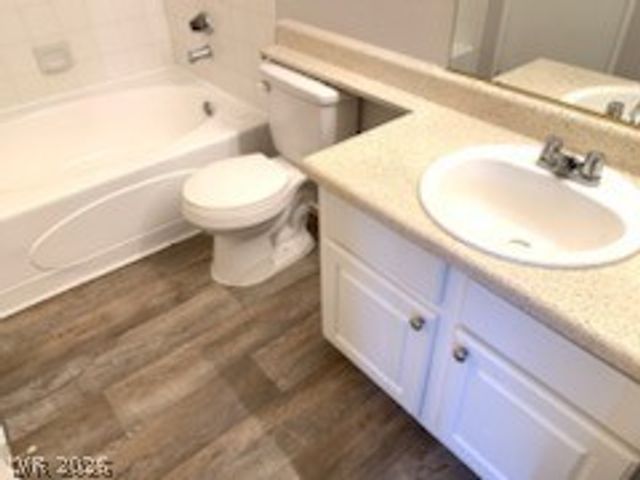 3151 Soaring Gulls Drive 2037, Las Vegas, NV 89128
